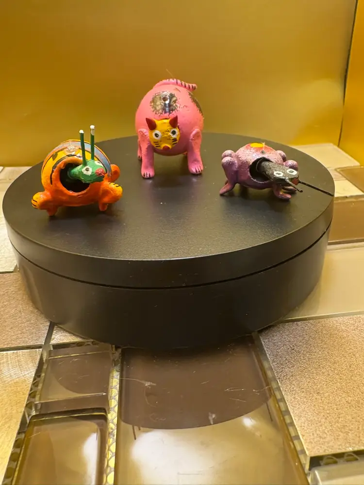 Vintage Mexico Cat N Bug Nodders