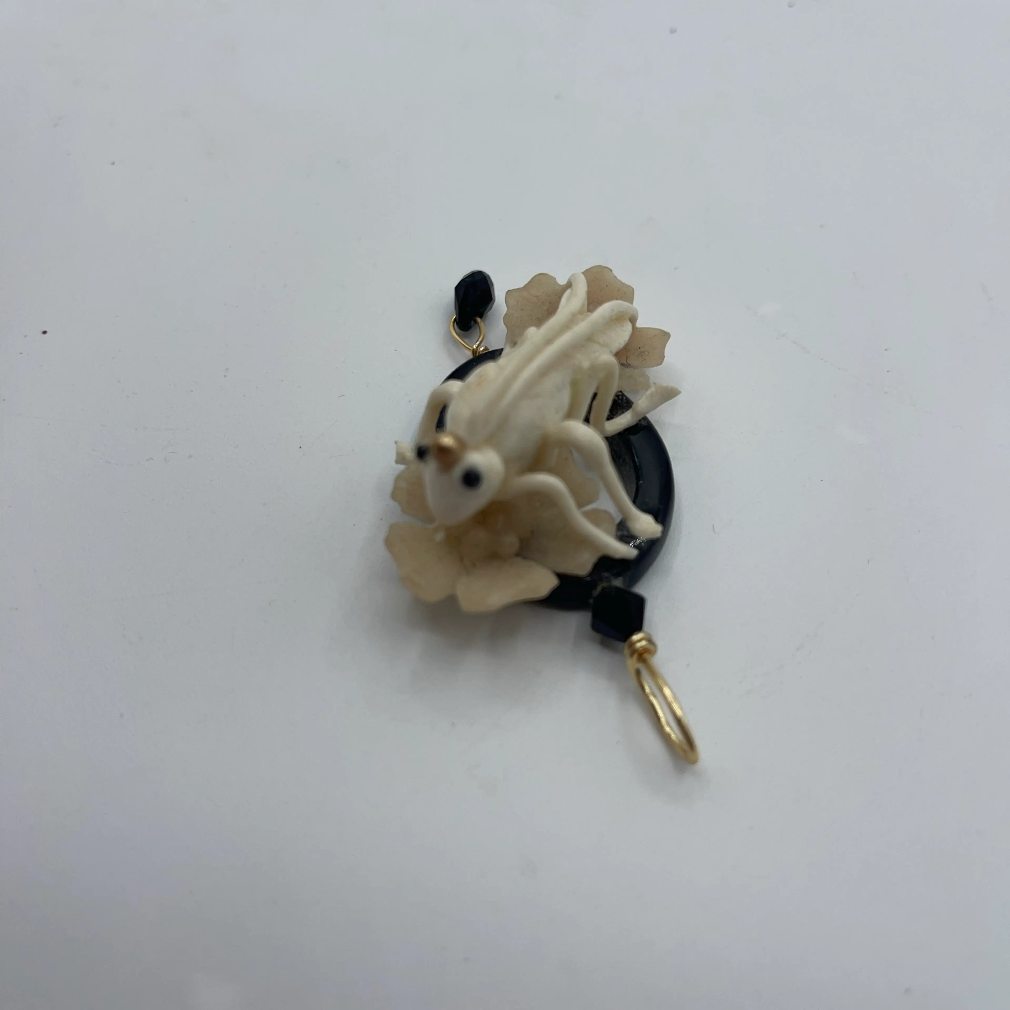 Image 2 of 6