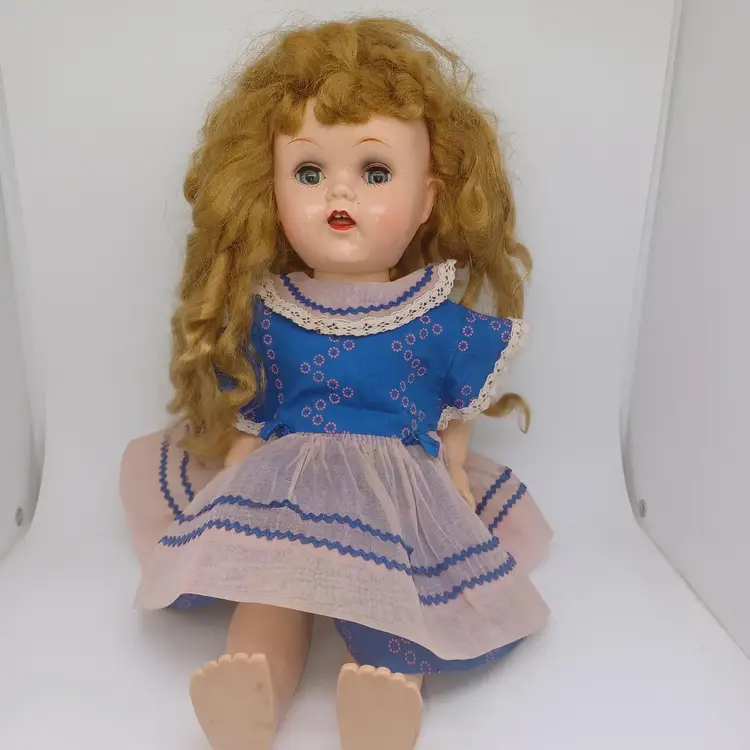 Vintage Ideal 1950's Saucy Walker Doll W16 with Curls, Sleepy Eyes & Crier