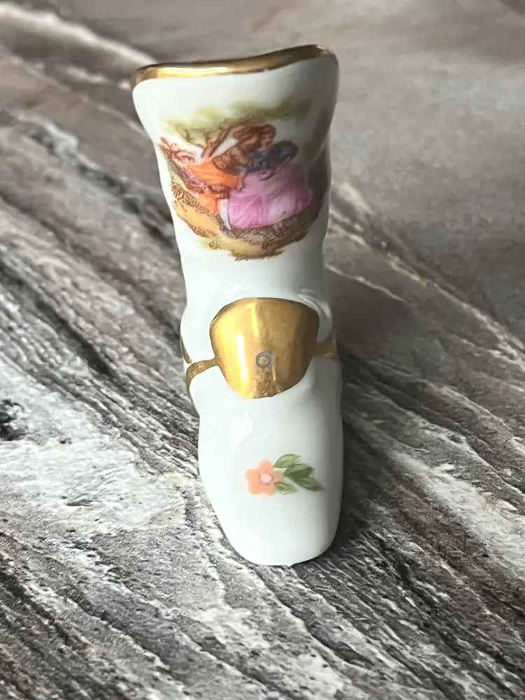 Limoges Ladys Porcelain Courting Boot Miniature