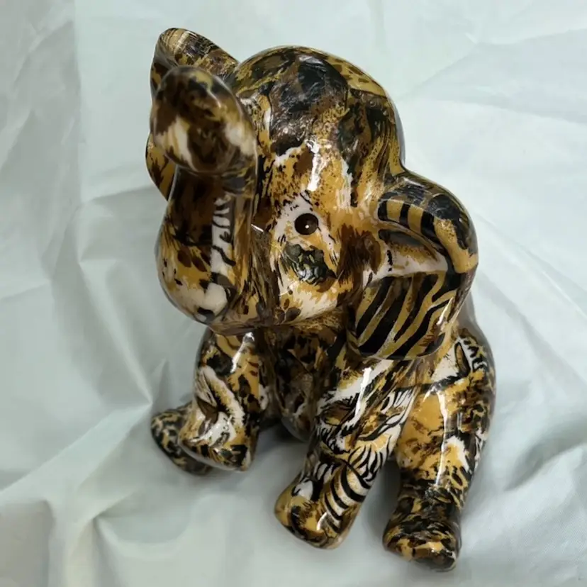 Adorable Lucky Animal Patch Print Figurine