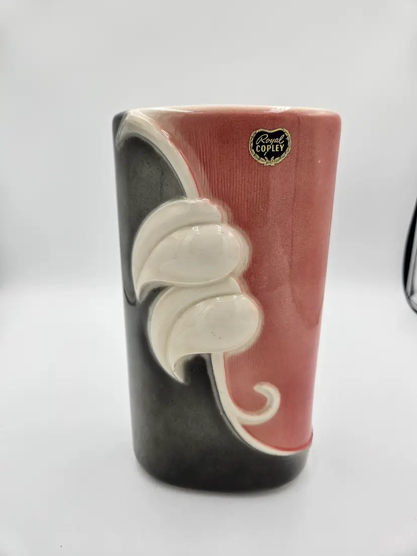 #C56 Royal Copley Pink and Gray Vase