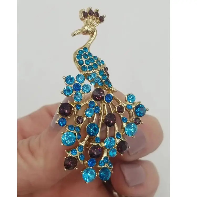 Monet Signed Gold Tone Colorful Rhinestones Peacock Brooch Pin With Box