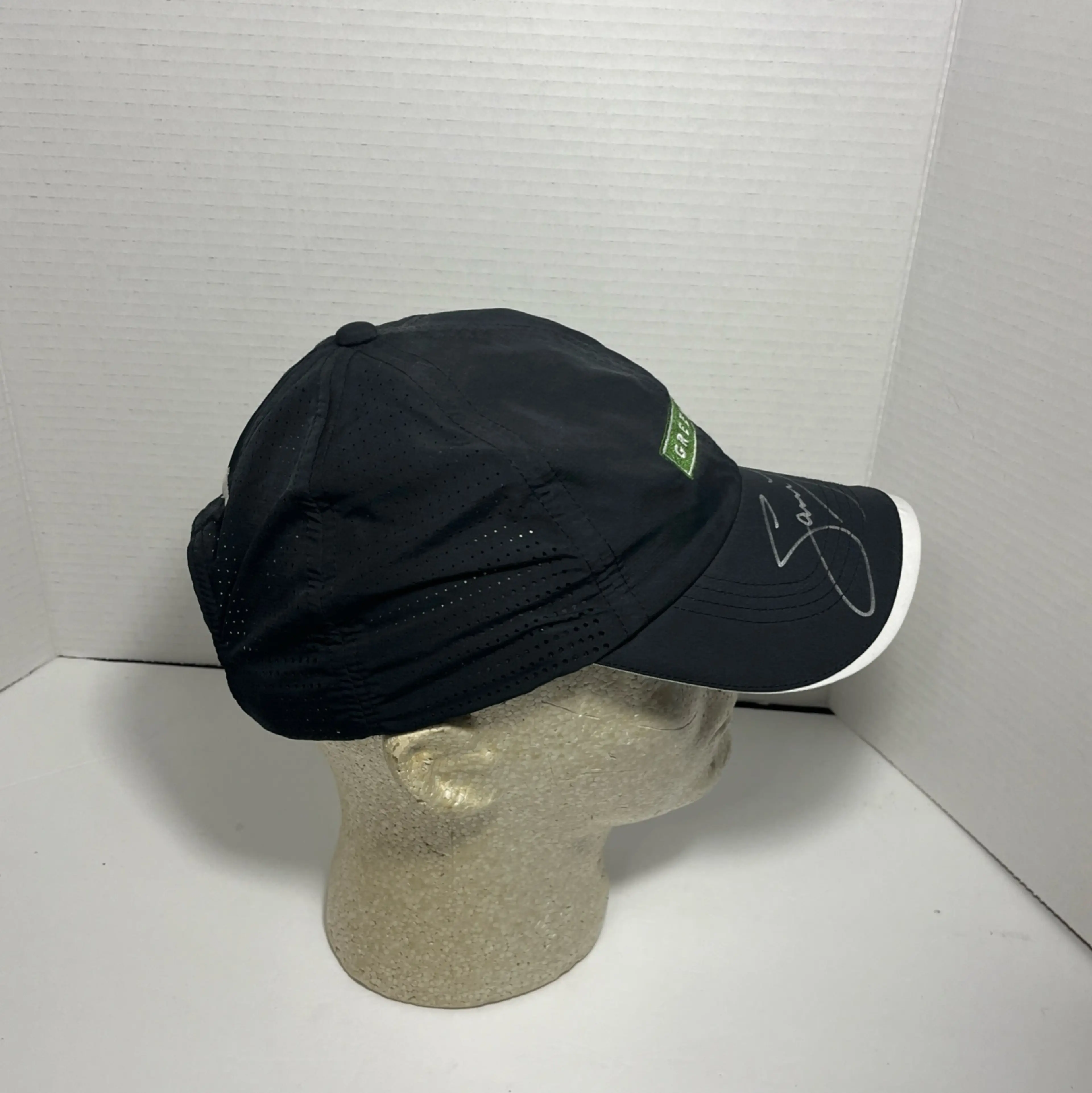 Image 3 of 6