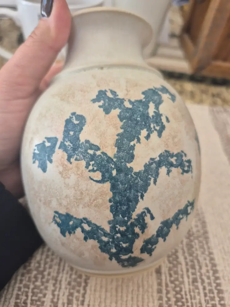 Elizabeth Roman Vermont studio pottery