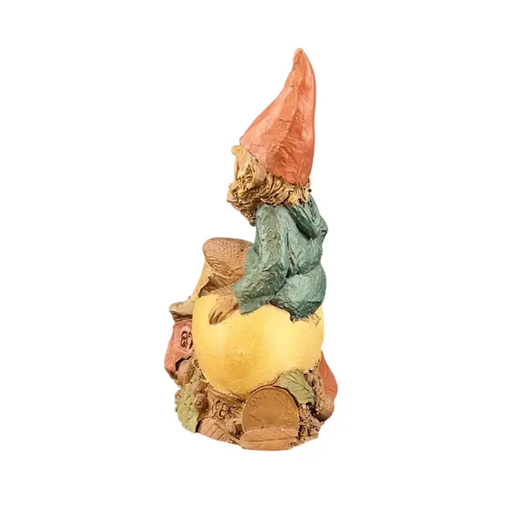 Vintage Gnome Figurine "Chick"  By Tom Clark Sculpted in 1985 for Cairn Studio In 1987 Collectible
