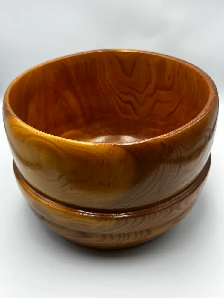 A17 wood-turned serving bowl