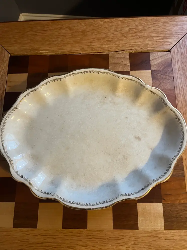 Antique Homer Laughlin Hudson series ceramic serving platter.  Circa 1908 To 1928. 13.5” L By 10” H