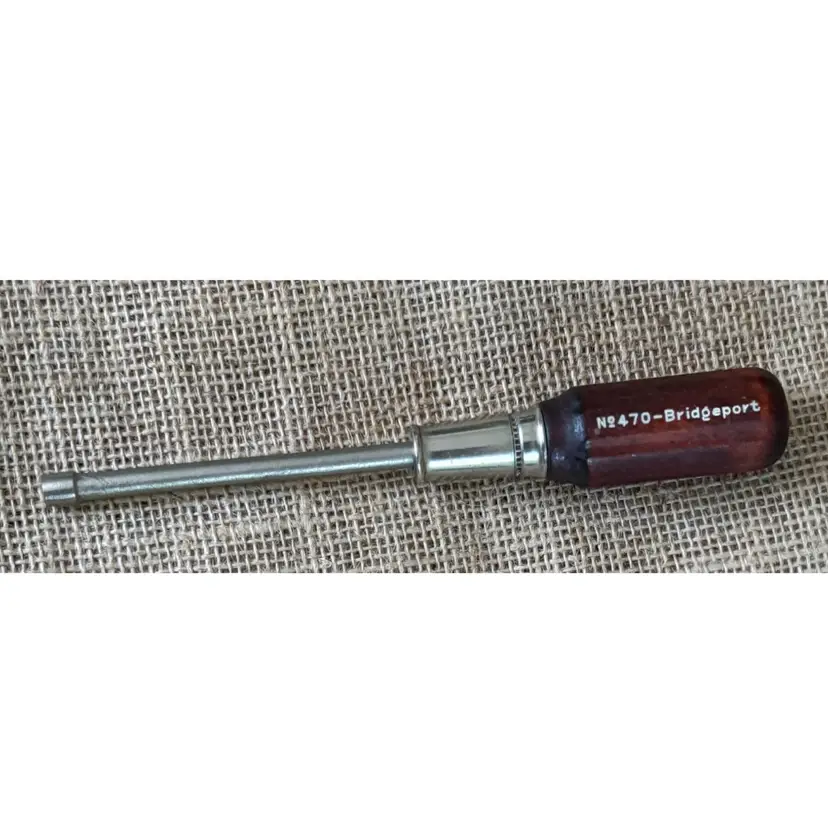 Vintage Bridgeport 3/16 Nut Driver w Dark Brown Wood Handle No 470 Quality Tool