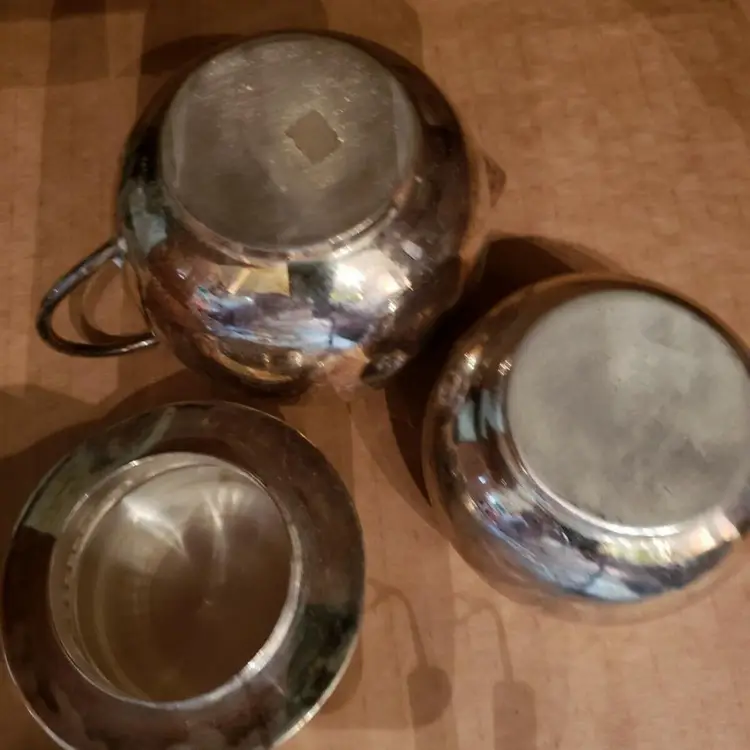 Two's Company Silver-Plated Snowman Sugar & Creamer Set In Box Christmas decor