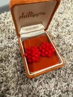 Vintage Glass Red Clip On Earrings