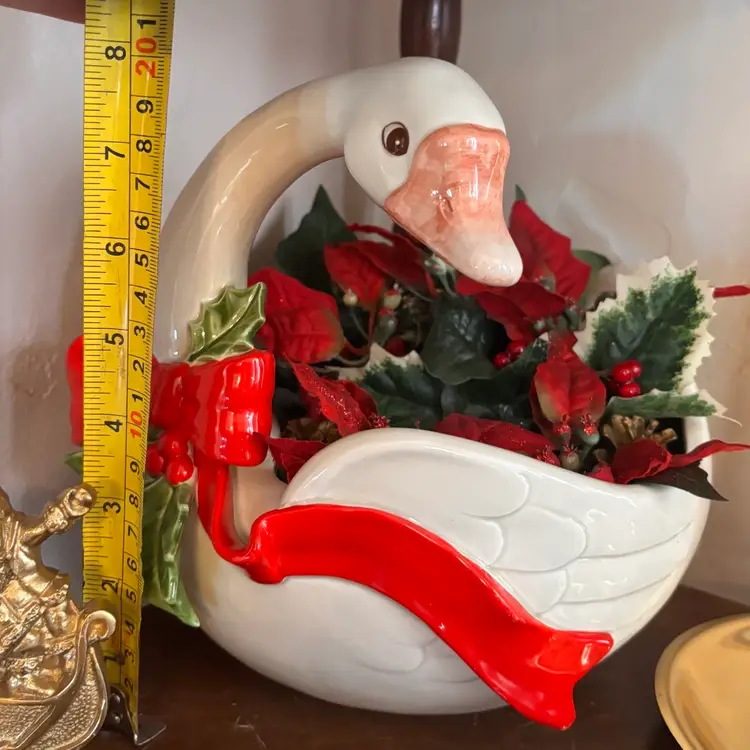 Vintage 1982 Fitz & Floyd Hand Painted Christmas Swan Bowl Planter
