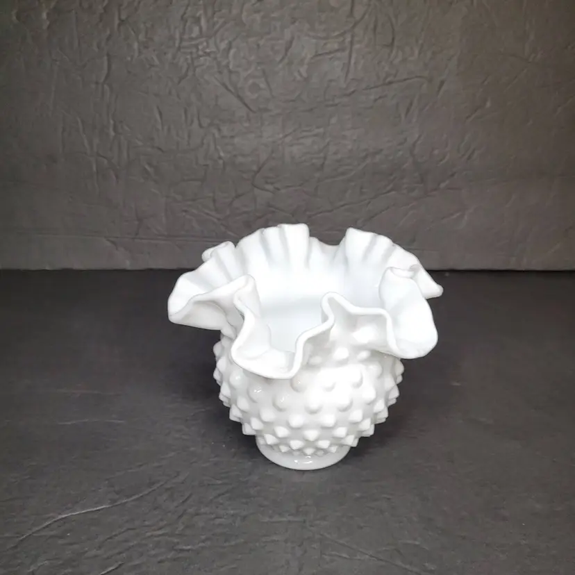 Fenton Milk Glass Hobnail Rose Bowl Vase Excellent