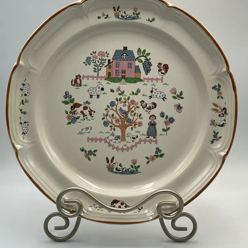 Vintage Country Home Chop Plate