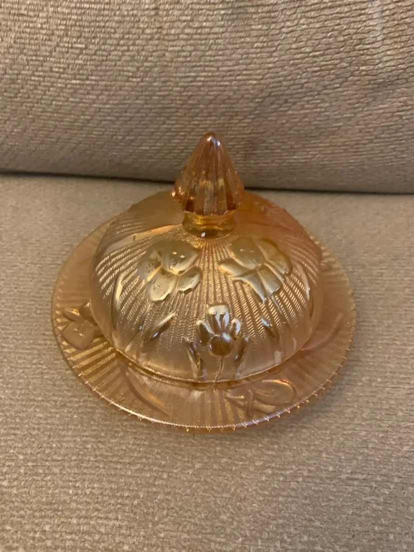Jeannette Glass Iris And Herringbone Butter dish