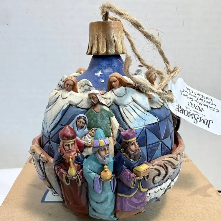 2010 Jim Shore Heartwood Creek Nativity Scene Musical Haning Ornament