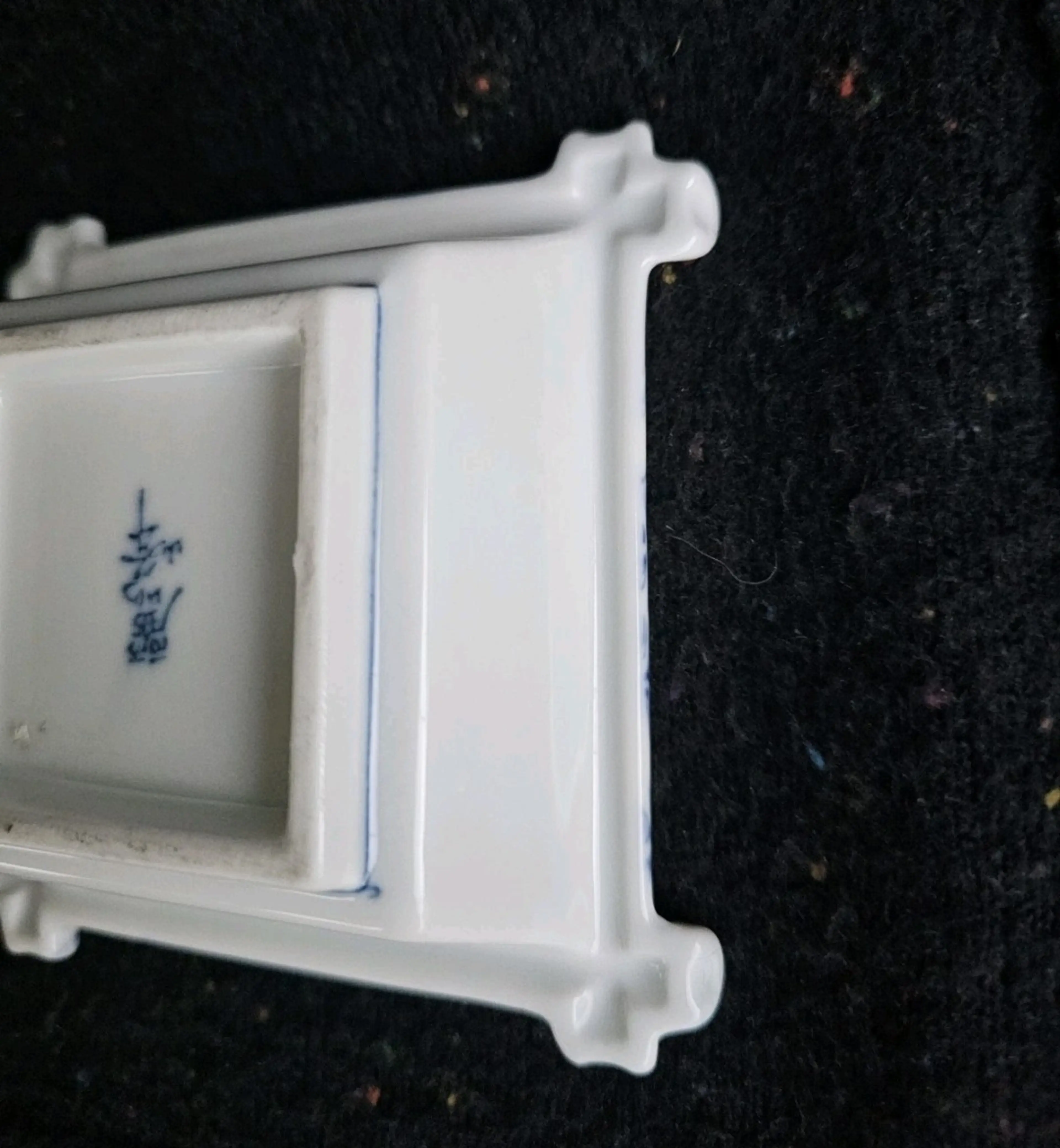 Image 3 of 4