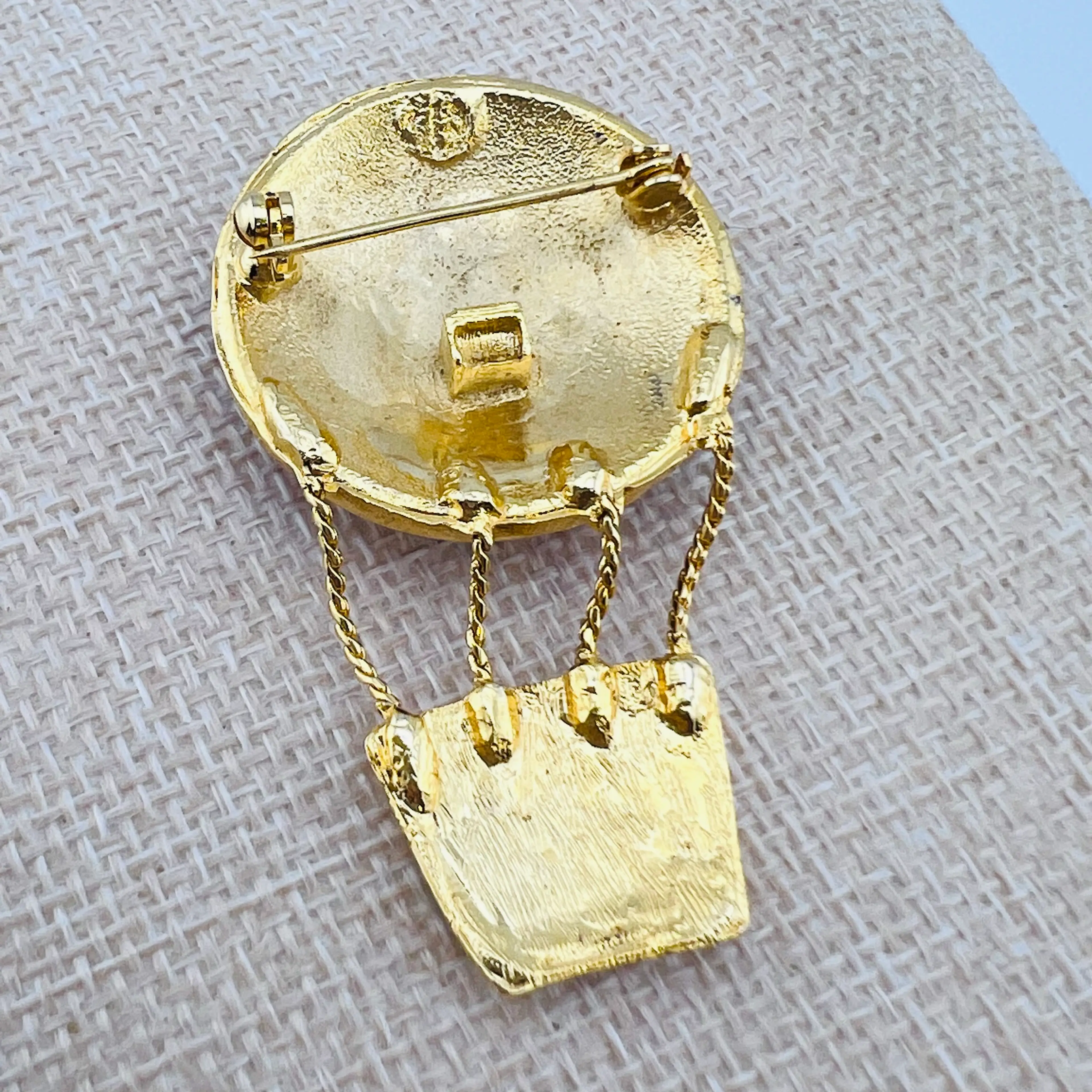 Image 2 of 2