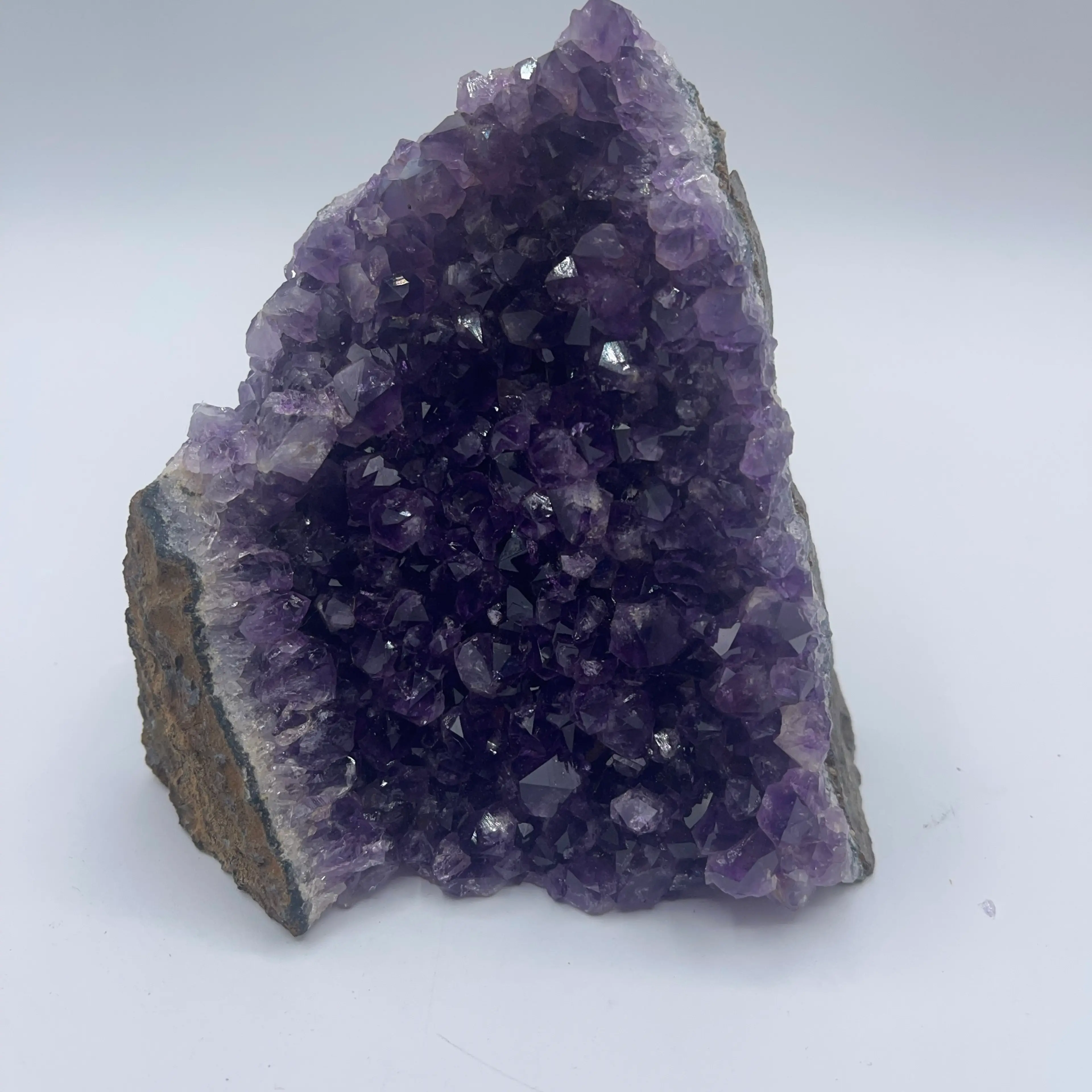 Image 2 of 7
