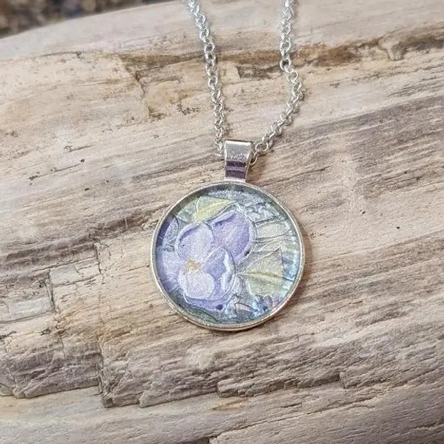 Sela's Jewelry - Flower - Silver - Resin Necklace