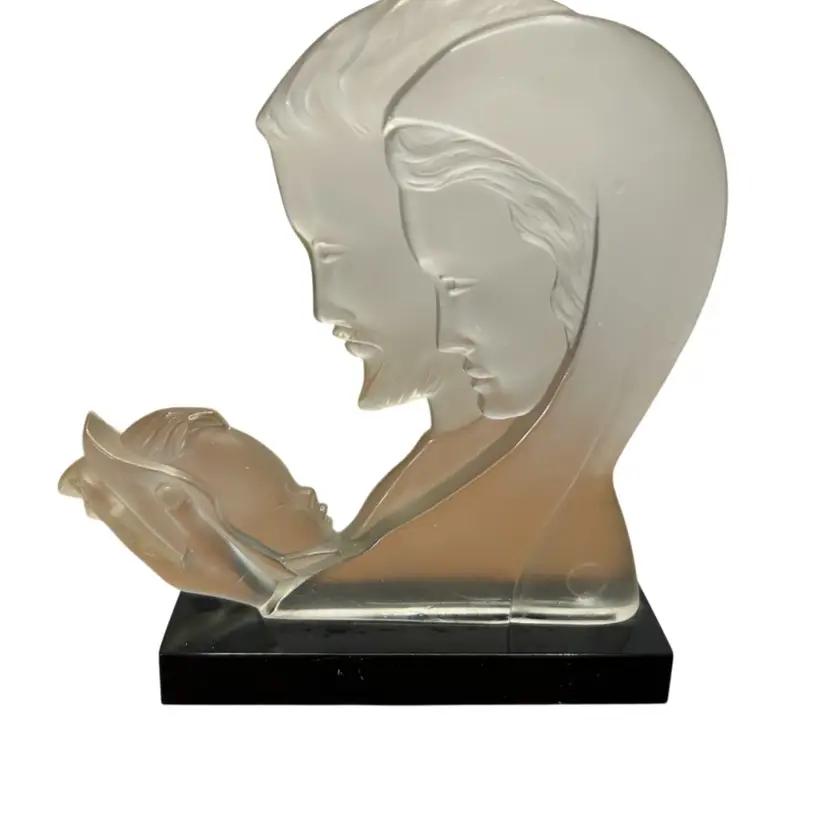 Vintage Mid Century Lucite Figurine Mary, Joseph, And Jesus @5 1/2” Tall Glows