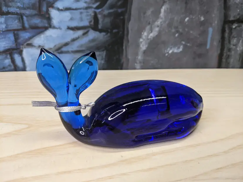 Vtg Blue Pilgrim Glass Whale Figurine Paperweight 5in Cobalt gift Beach House Colorful Coastal decor