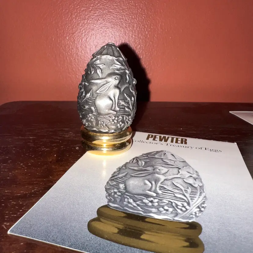 The Franklin Mint Pewter Springtime Bunny Egg 2/Stand And Certificate