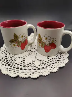 Set of 2 Vintage Strawberry Mugs