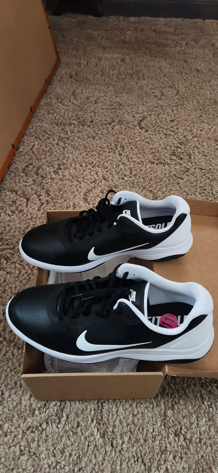 New Nike Infinity G golf shoes size 11