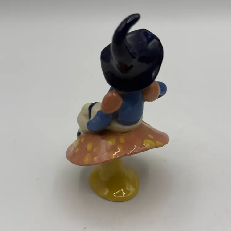 Betty Harrington Piquant Pixie On Mushroom AS IS