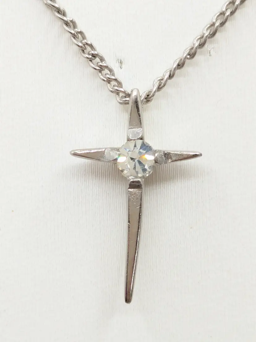 Vintage Silver Tone Cross Pendant Chain Necklace with Rhinestone