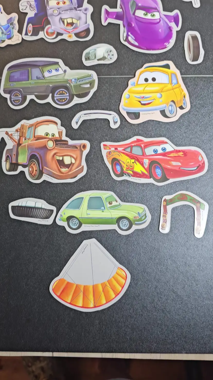 Disney Cars 2 Mater Undercover Magnetic Play Case Parts Only