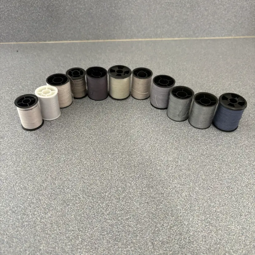 Thread - Small - Grey