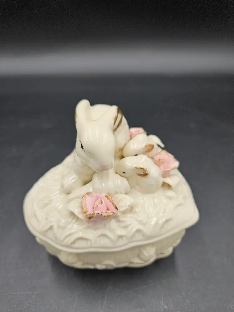 Porcelain Bunny Heart Trinket Box