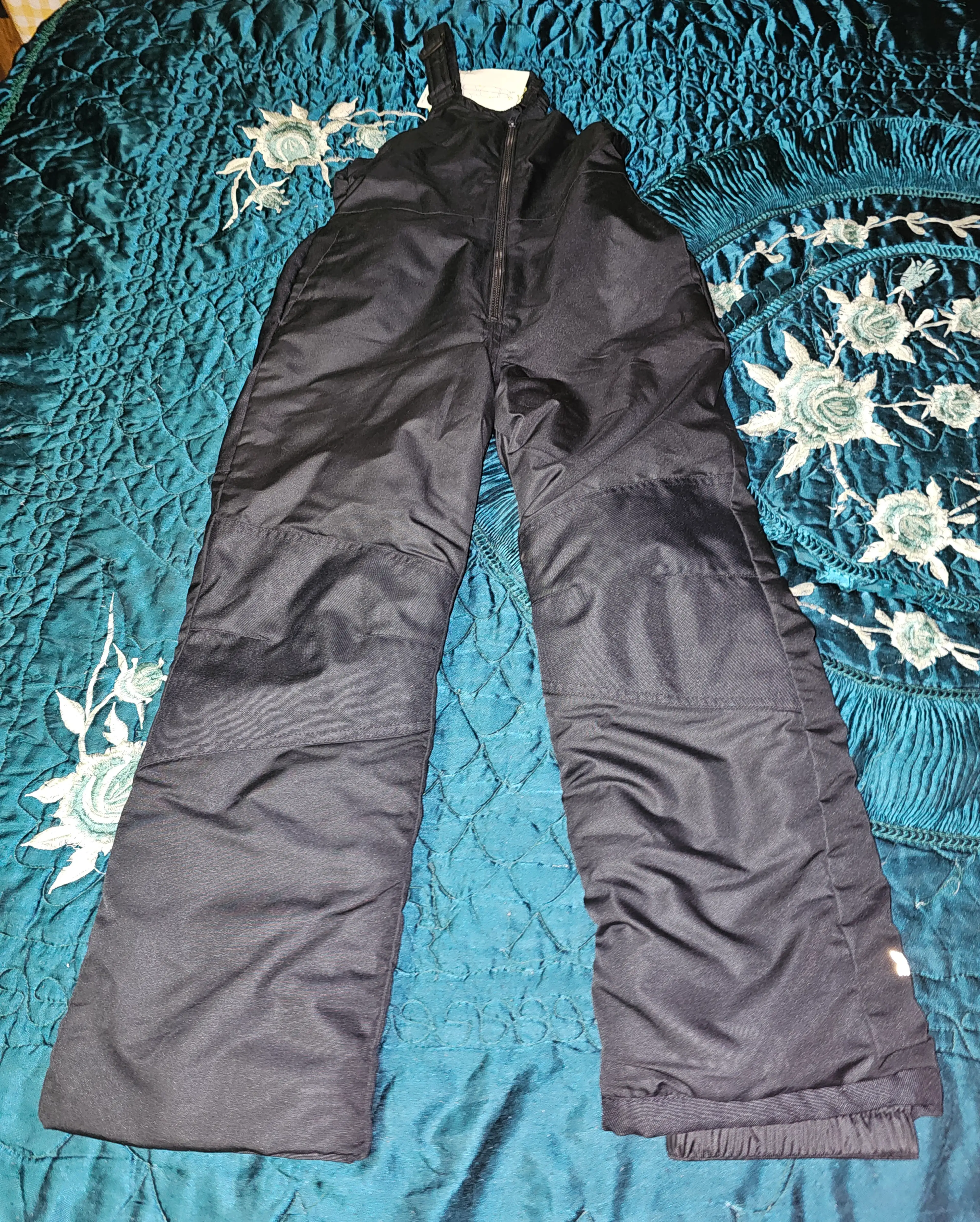 Image 1 of 6
