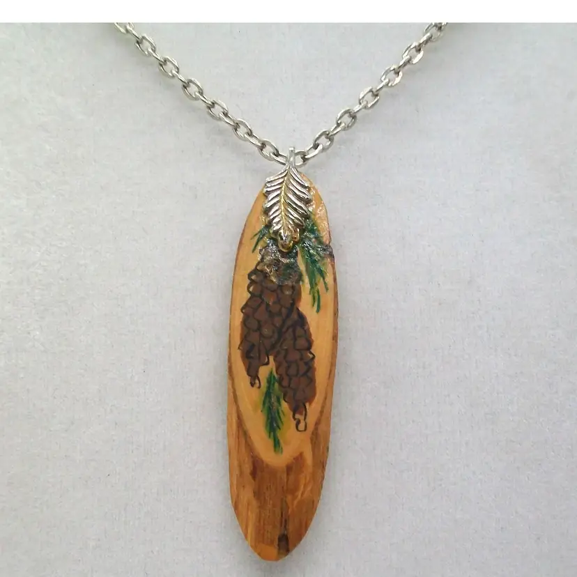 Vintage Handcrafted Hand Painted Pinecones Evergreen Sprigs On Natural Wood Pendant Necklace