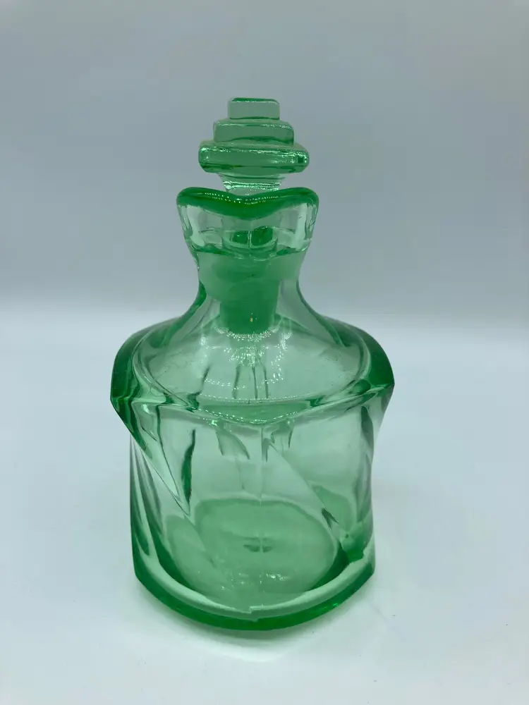 Vintage Heisey Glass Moongleam Green #1252 Twist Oil Cruet H Logo c.1926
