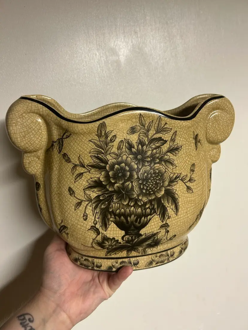 Vintage Black And Light Brown Rustic Floral Planter/Vase