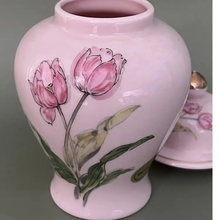 Vintage Pink Bone China With Gold Trim Tulip Ginger Jar