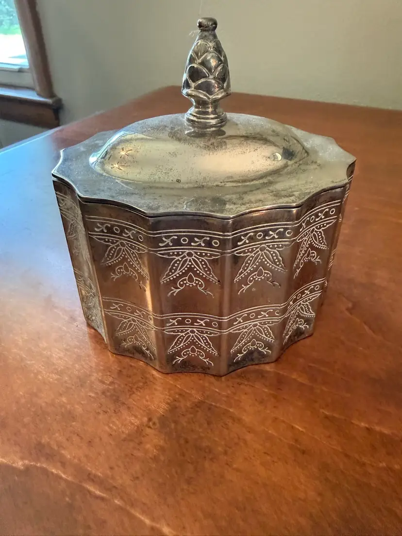 ☀️5” H x 5” W Vintage Silver Plated Godinger Trinket Dish