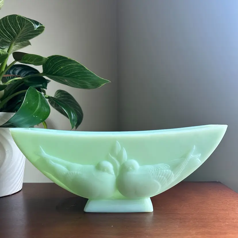 Vintage Green Satin Fenton Two Birds Vase