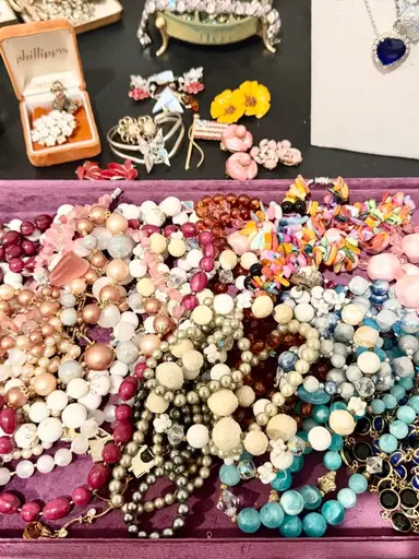 Vintage Necklaces & More! 