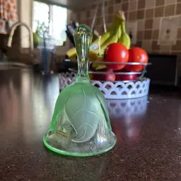 Vintage Viking Green Bell Cabbage Leaf