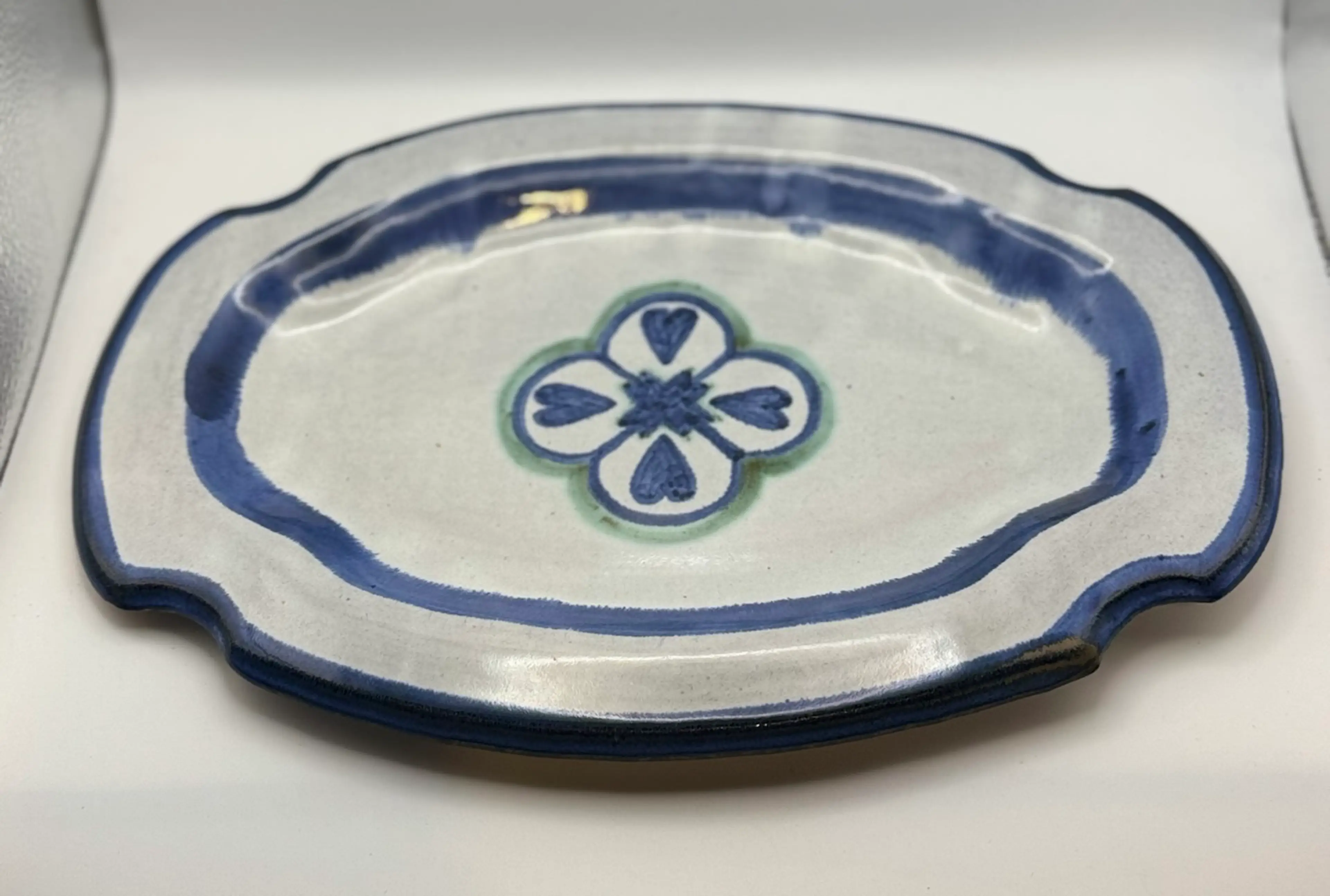 Image 2 of 6