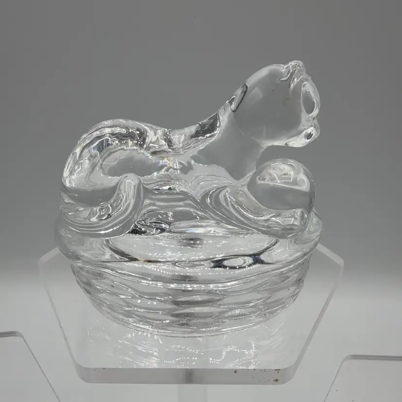 Avon Little Clear Glass Cat With Ball