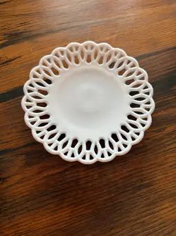 Vintage Milk Glass Lace Edge Plate – 8 Inch Reticulated Open Work Dessert Plate – Mid-Century White Glass – Cottagecore Farmhouse Decor