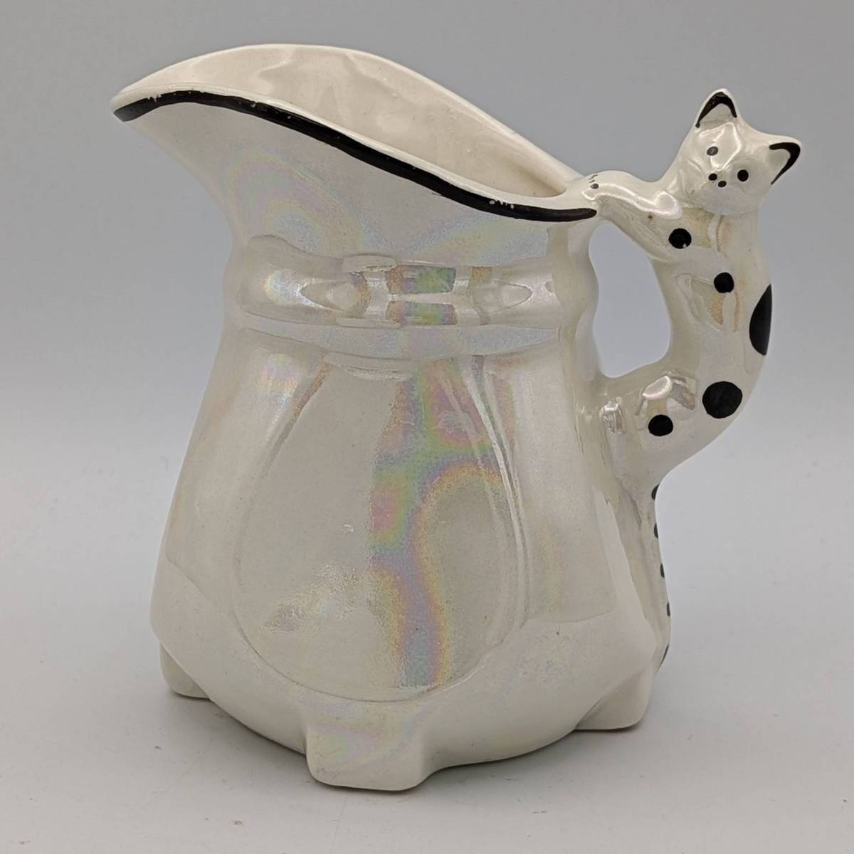 Niknax · Vintage Czech Figural Cat Handled Cream Pitcher Lusterware 1930's
