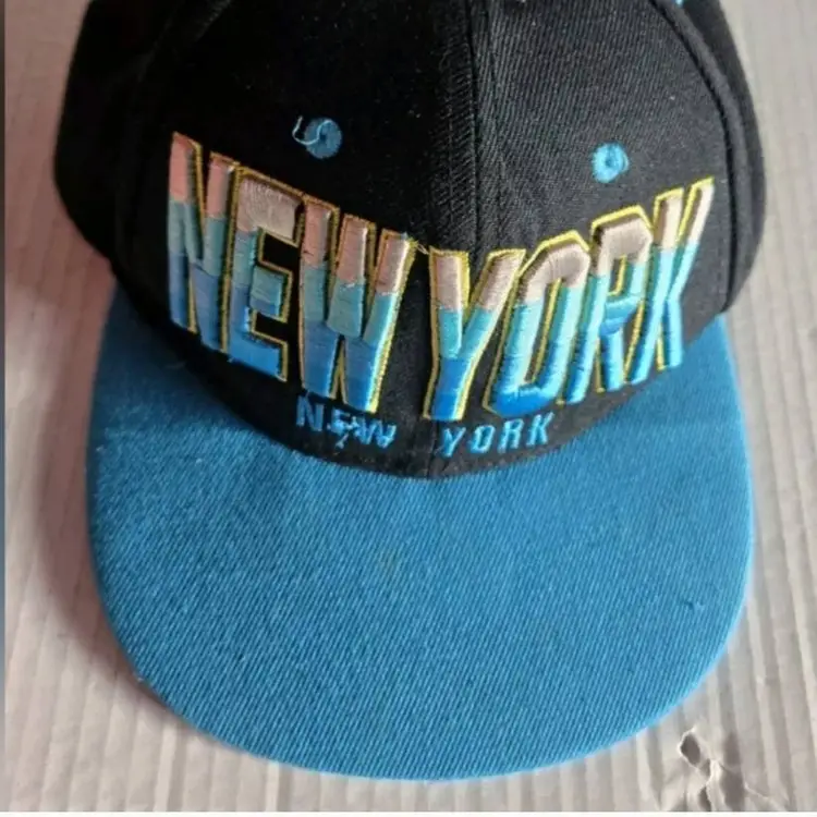 NEW YORK New York Multicolor Cap With Embroidered Logo (One Size Fits All)