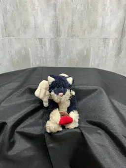 Boyd’s Bears Black and white angle cat with red heart