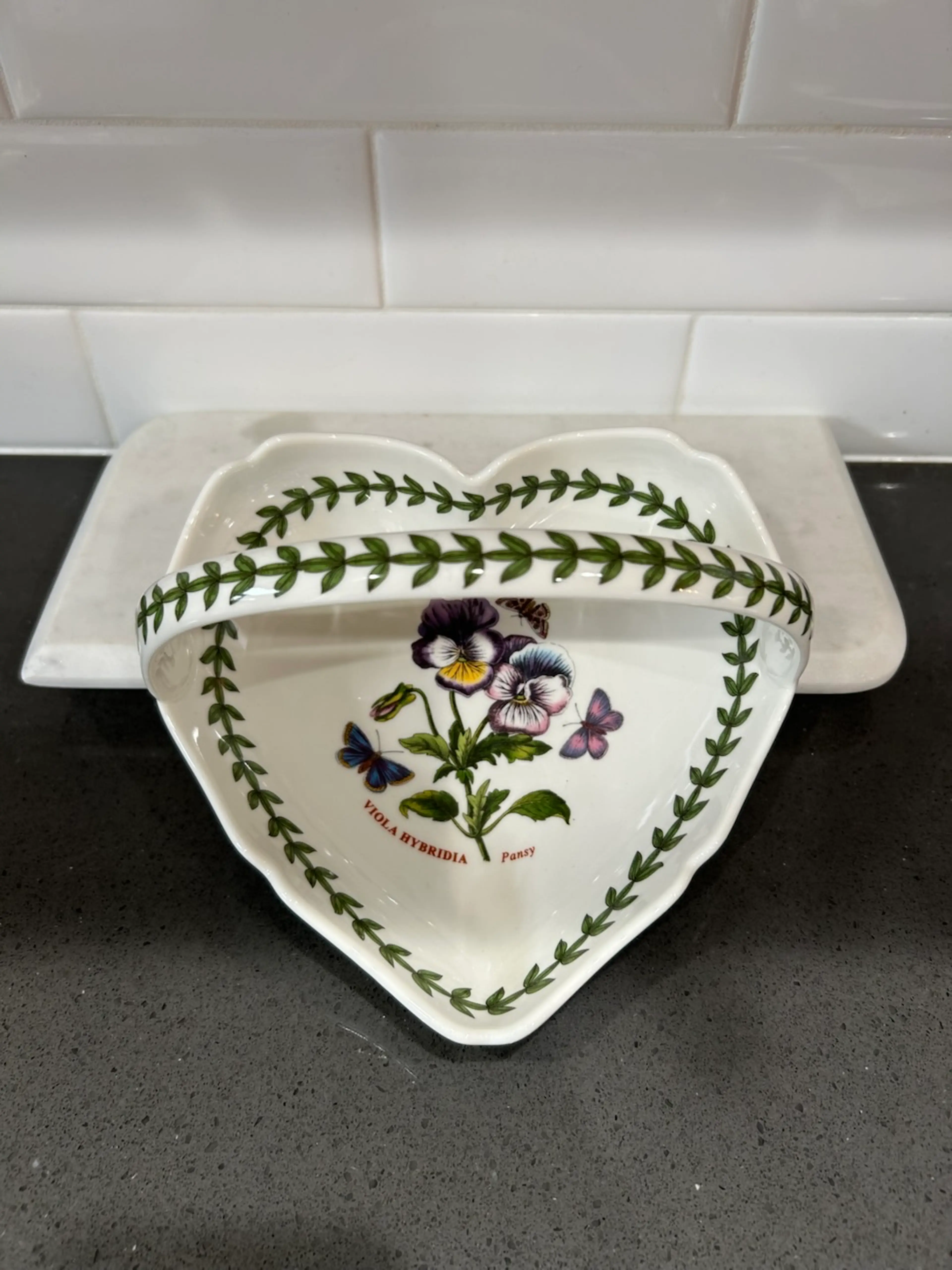 Image 4 of 10